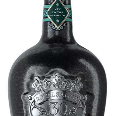 Royal Salute Whisky Scotland 30YO Key To The Kingdom 50cl